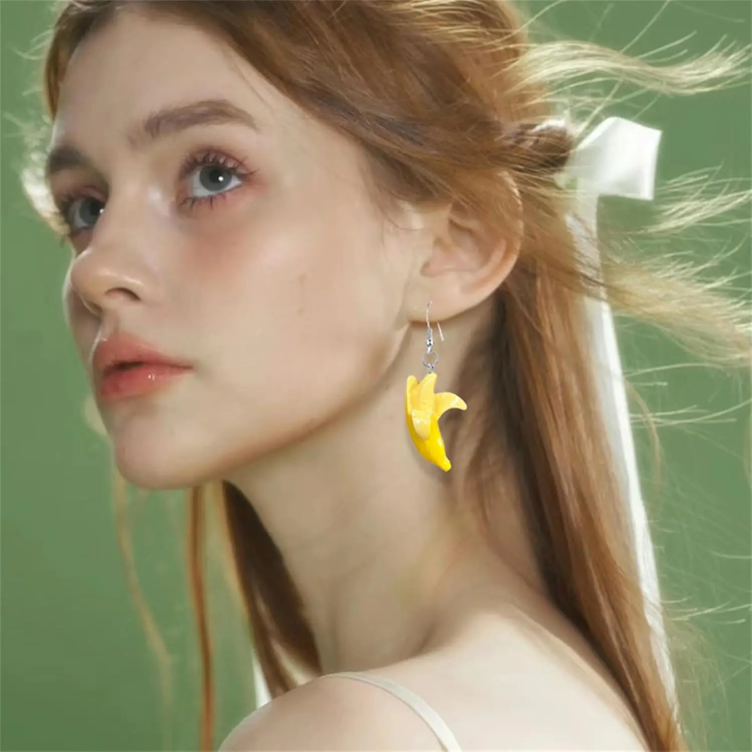 Fruit Banana Dangle Earrings for Women Fashion Cute Lifelike Resin Peeled Fruits Banana Funny Earrings Bohemian Colorful Yellow Banana Food Earring