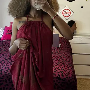 Red Karas Kenyan Backless Dera - Kenyan Hand Made