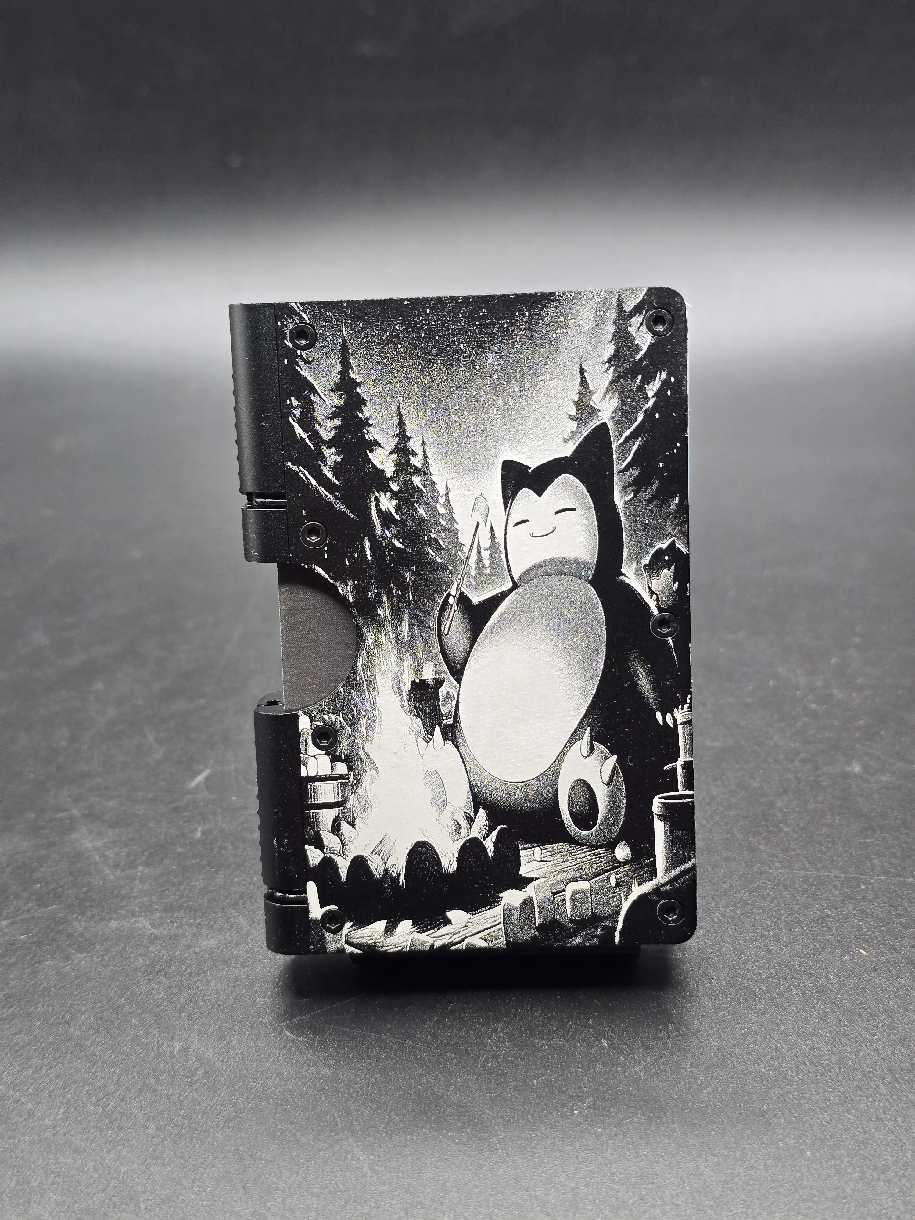 Giant Slumbering Bear Metal Wallet – Laser Engraved RFID Blocking Wallet with Secure Hinge System