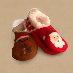 Women's Festive Gingerbread-Snowman Decor Slide Slippers - Holiday Shoe Footwear