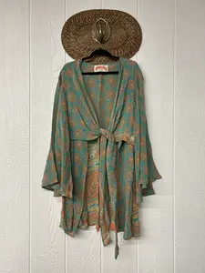 Crepe Sari Shortie Spellbound Kimono 0426 077