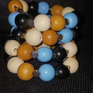 Sweety Wood Wire Wrap Bracelet