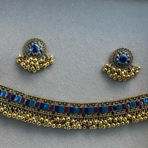 Multicolored Choker with Earrings - Decorative Design, Multicolored Beads, Elegant Accessory for Any Occasion