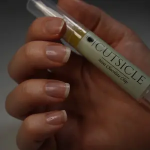 Cutsicle Nail Balm Growth Oil | Mint Chocolate Chip Scent | Convenient Cuticle Oil for Nail Growth