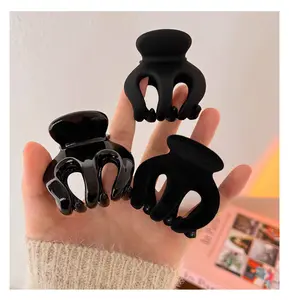 [Live Freebies] Megalook 1 Pcs High Ponytail Claw Clip – Pumpkin Hair Clip for Bun & Updo Hairstyles