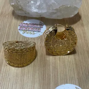 Flower Bomd  Gold  hoop earrings