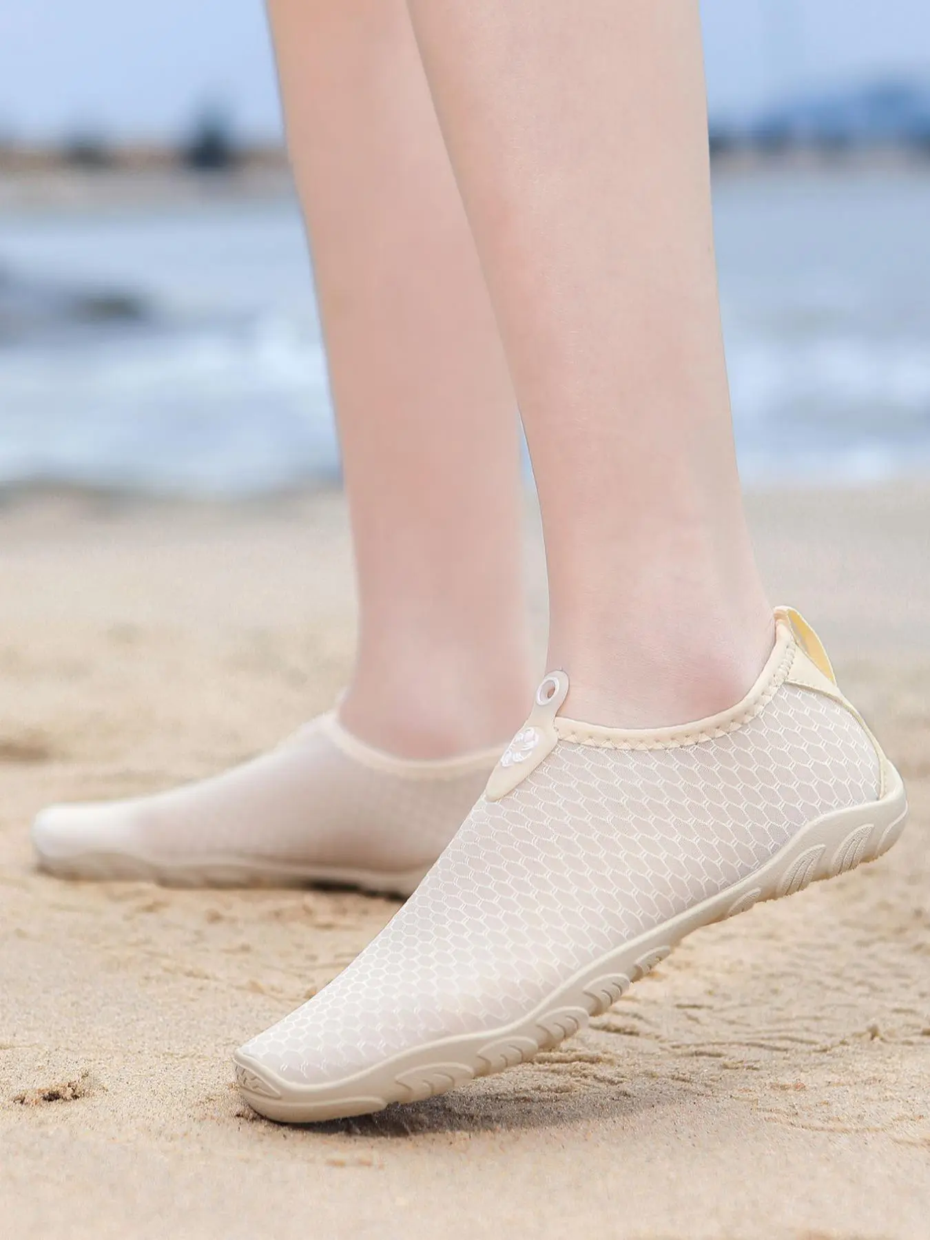 Quick-Dry Lightweight Breathable Water Aqua Shoes for Men & Women,  Barefoot Swimming Pool Beach Surf Yoga Outdoor Activities, PU Leather Upper Material