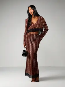 MISSGUIDED Polka Dot Two Piece With Lace Trim
