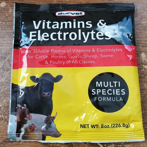Durvet Vitamins & Electrolytes Multispecies Supplement - Water Soluble Premix for Cattle Horses Goats Sheep Swine & Poultry - 8oz Formula