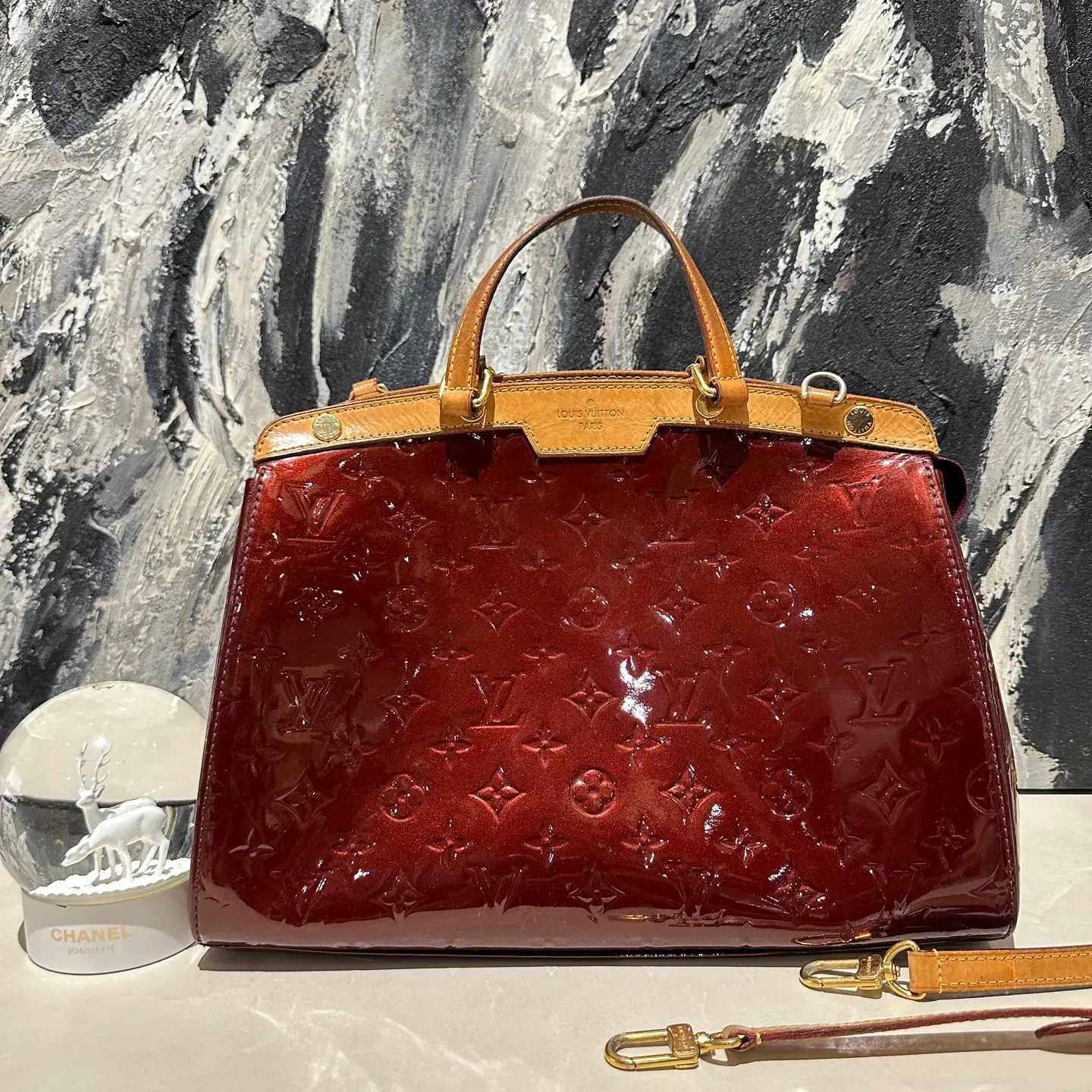Pre-owned Louis Vuitton brea duffle bag patent cherry medium handle bag