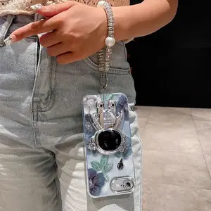 1 Piece iPhone 7 Phone CasesMysterious leaves bracket and lanyard Pattern Entertainment Ready Comfortable feel Suitable For iPhone 7 Case With Elegant