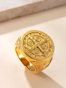 Saint Benedict Men's Exorcism Ring, Stainless Steel Catholic Roman Cross Protection Ring, Geometric Style, Suitable for All Seasons, Geometric Design Ring