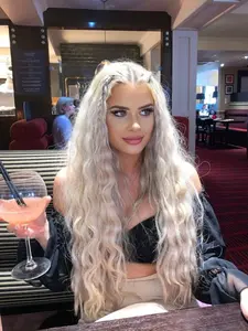 Platinum Ash Loose Curly Lace Front Wig for Women, 13x4 HD Transparent, Pre-Plucked Synthetic, Platinum Blonde, Long Curly Hair, Glueless Curly Wig