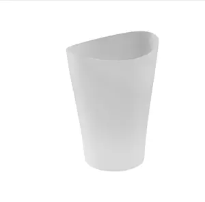 Rubbermaid Spa Works Vanity Wastebasket Bin, 9-Quart/2.25 Gallon, Clear, Small Plastic Garbage Trash Can, Pack of 1