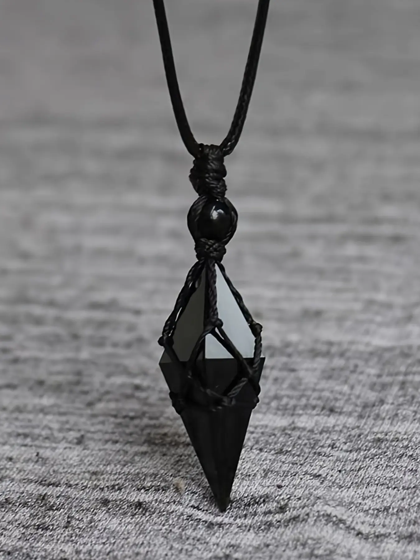 Bohemian Natural Obsidian Pendant Necklace, Unisex Adjustable Handmade Boho Style Jewelry, Casual Versatile Gift for Valentine's Day and Mother's Day, Trendy Jewellery Accessories