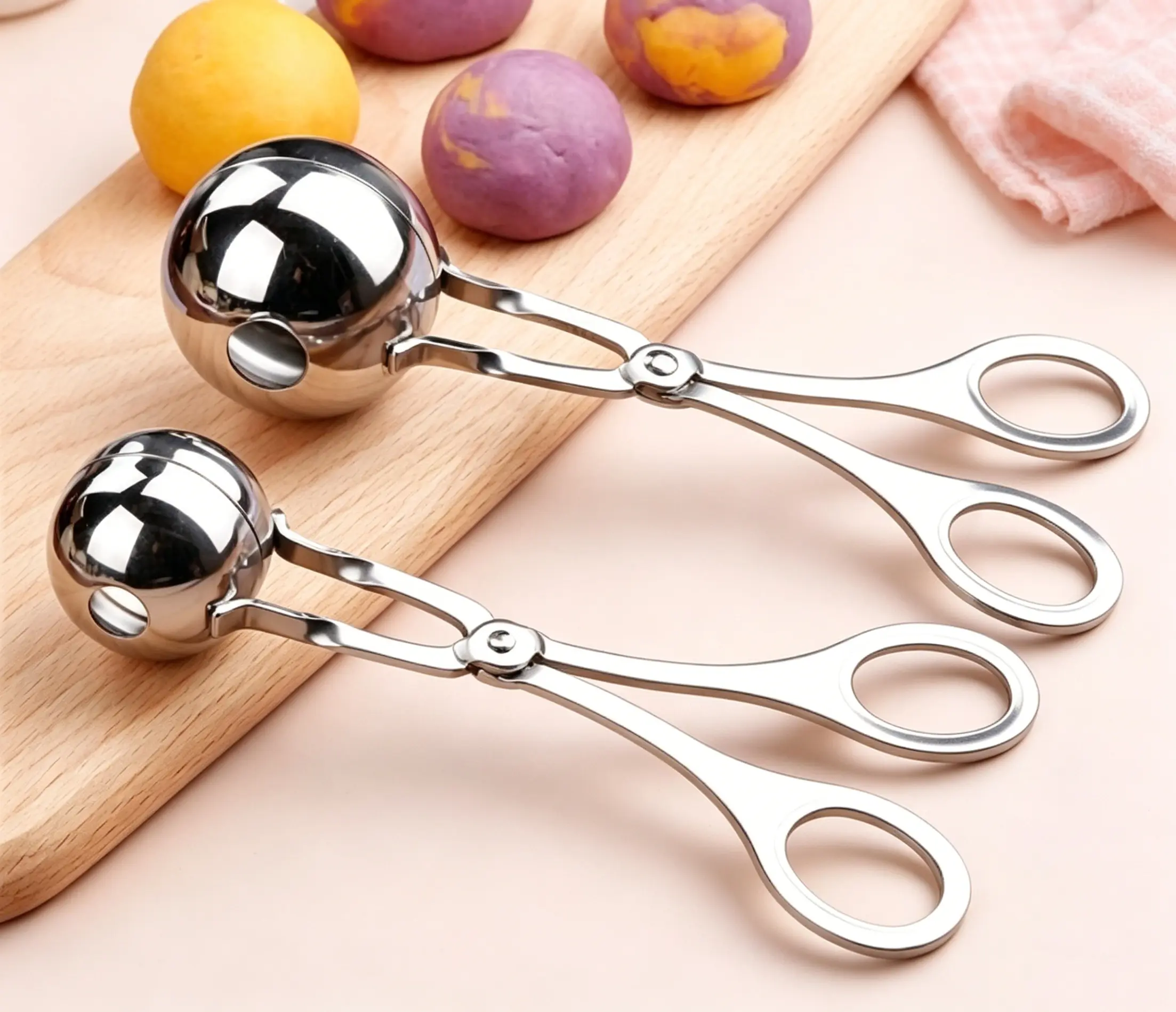 Stainless Steel Meatball Maker Set (2 Pcs, 2 Sizes) - Smooth, Round, Oil-Resistant, Dishwasher Safe Food-Contact Safe Kitchen Utensil Scoop for Homemade Meatballs, Meal Prep