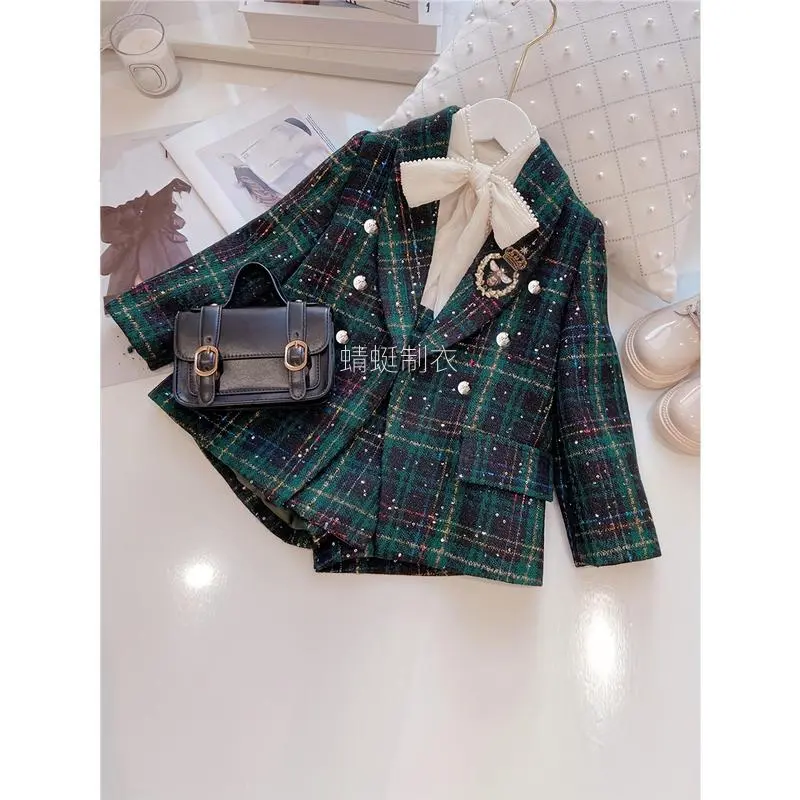 Girls' 2-Piece Preppy Plaid Tweed Blazer & Shorts Set - Long Sleeve Button-Up, Bee Accent, 5-6y Regular Fit Fashion Apparel, Dry Clean Only