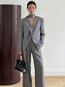 CLASSIC TAILORED 3 PIECE SUIT SET(BLAZER, SCARF AND PANTS)