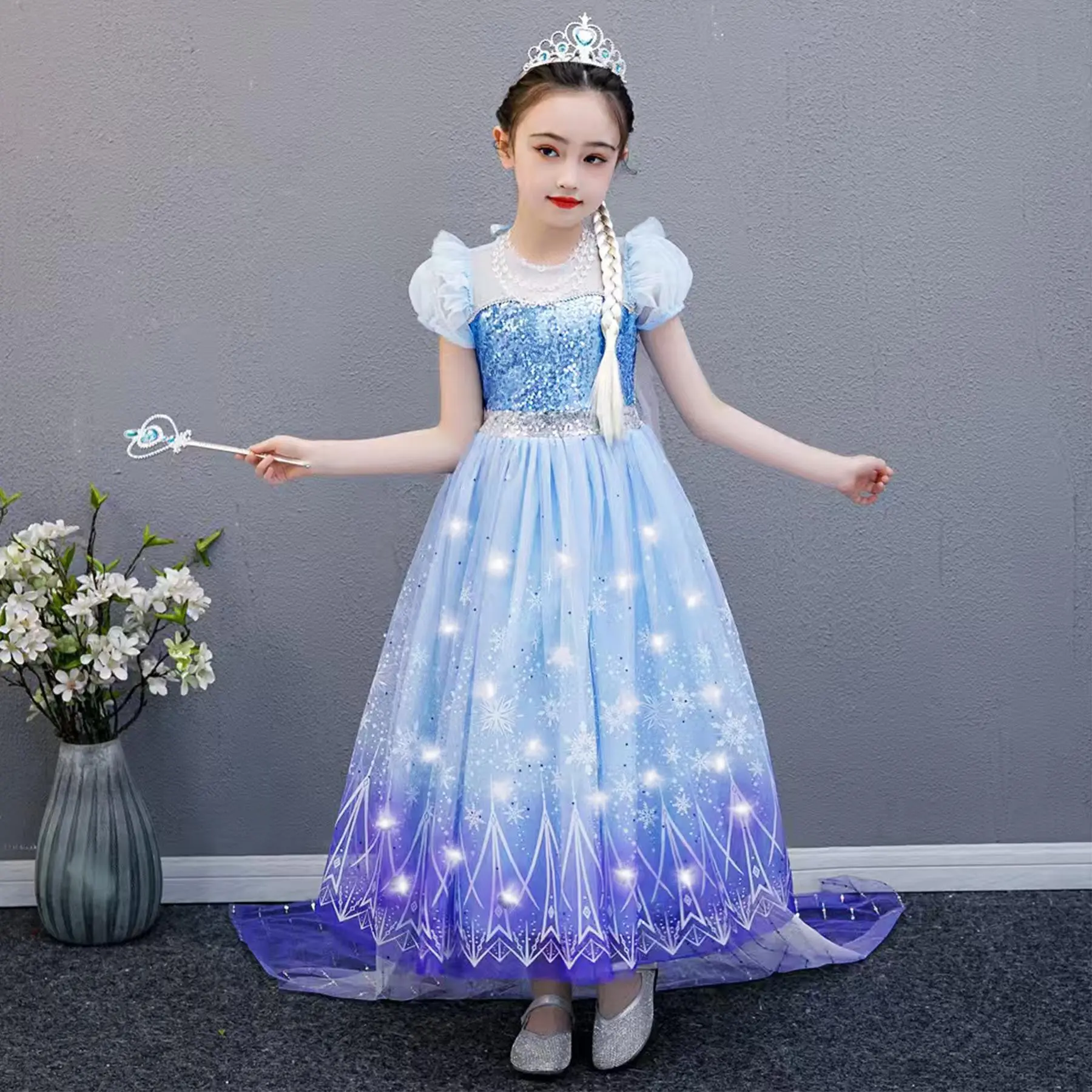 Light Up Princess Costume for Girls, Sparkly Toddler Halloween Cosplay Dress with Cape, Wig and Crown Set, Princess Halloween Costume, Halloween Costume Girls