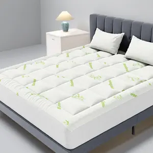 Bamboo Mattress Protector, Ultra-Soft Cooling Mattress Pad Topper with Deep Pockets, Breathable & Moisture Wicking, Fits 8-16 Inch Mattress, Machine Washable