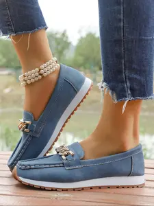 Women's Casual Slip-On Loafers, Smooth Leather Comfortable Wedge Heels, Chain Edge Decor, Perfect for Daily Wear, Walking Shoes, Slip On Flats, Rubber