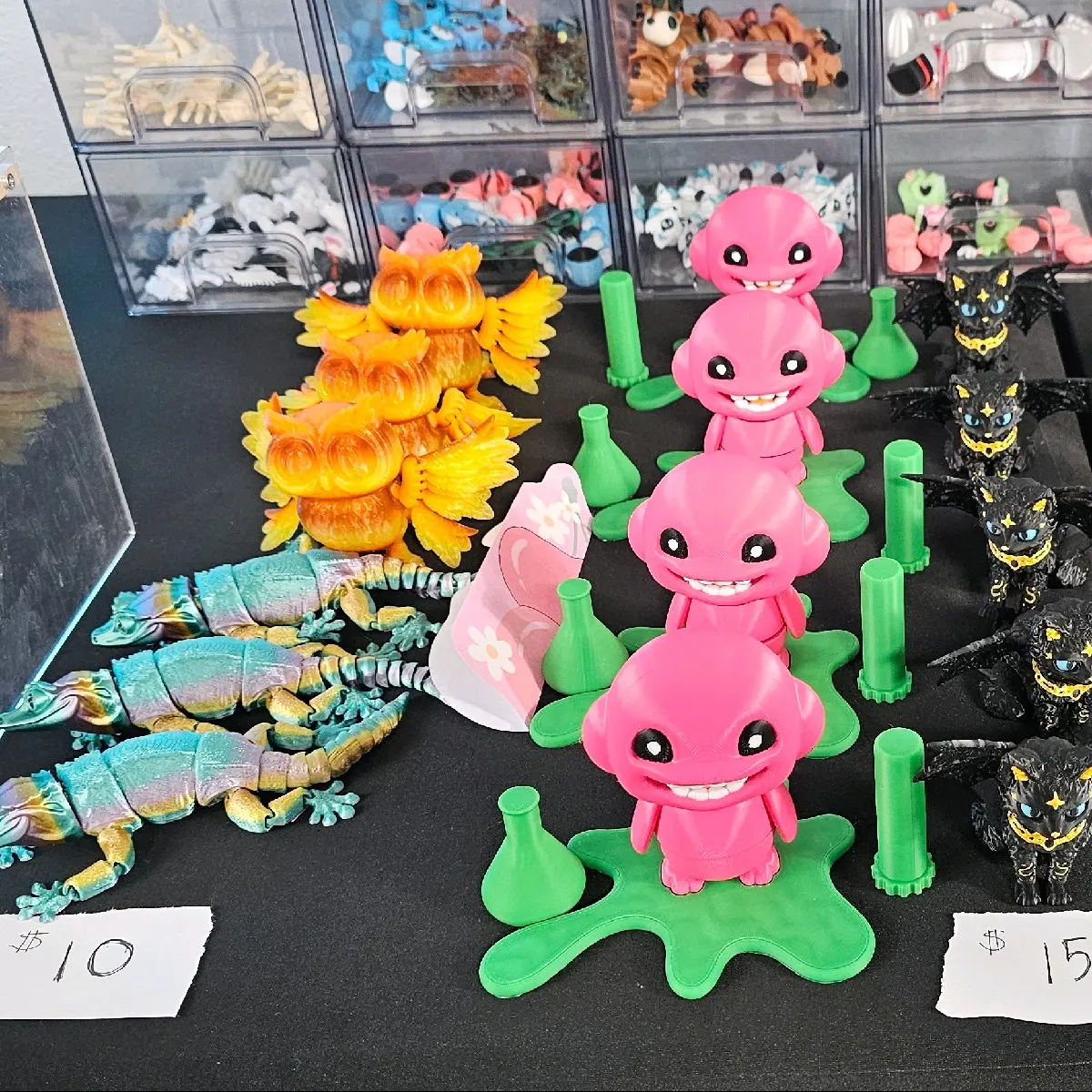 "Build a Bundle" Figurines