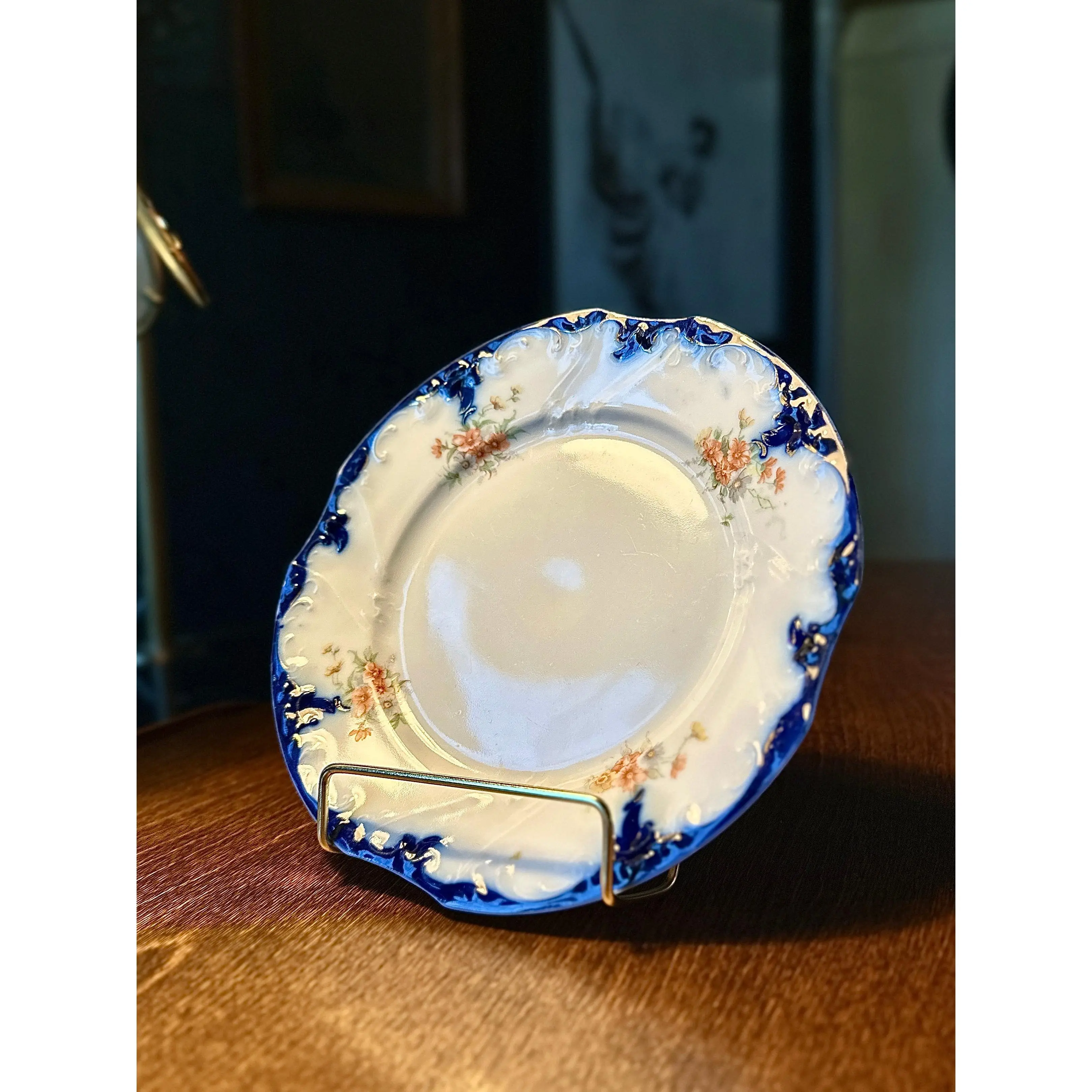 Antique German Porcelain Cabinet Plate with Cobalt Blue Rim, c.1890–1910