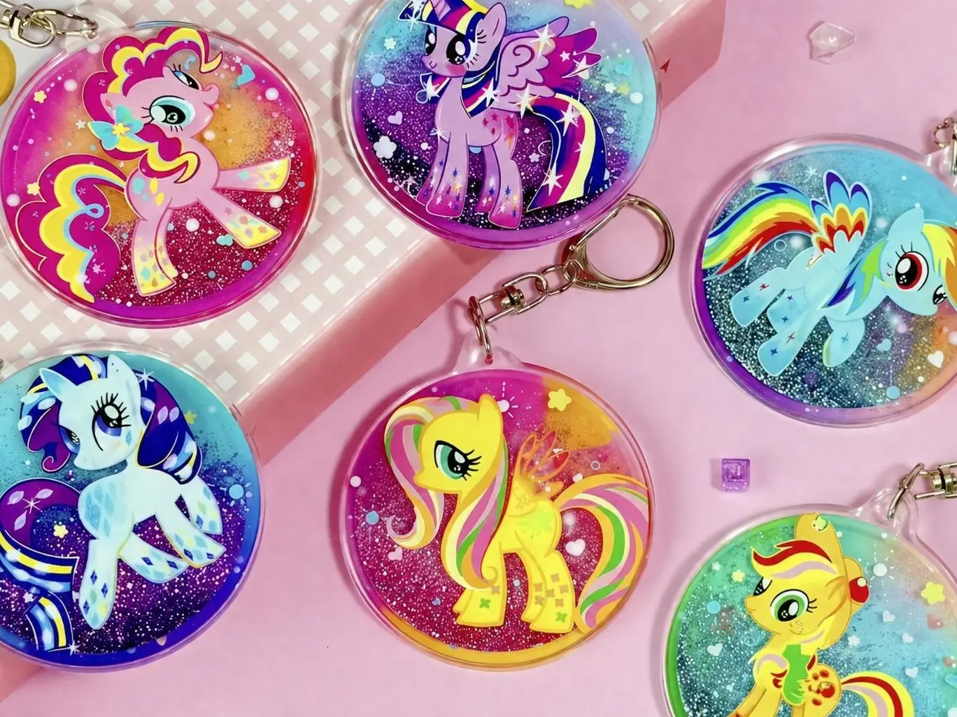 Glitter Pony Bag Charm, Cute Acrylic Shaker Pendant with Liquid Quicksand - Fashion Accessory for Backpacks ft. Pinkie Pie, Twilight Sparkle, Fluttershy, Rarity, Applejack, Kawaii Accessories, Acrylic Body, Cartoon, Multiple Ponies, Keychain Charms