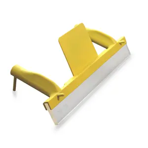 The EZGRIP Squeegee