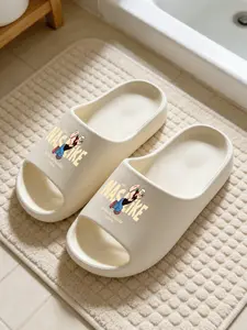 1 Pair Beige Popeye the Sailor Cartoon Slides American Campus Style Anti-slip Anti-pressure Ultra-soft EVA Thick Sole Slippers For Preppy Retro Girls Dorm And Beach