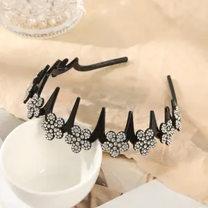 Flower Rhinestone Wave Hairband Headbands Hair Hoops Women Korean Retro Hair Hoops Face Wash Hairpin Fluffy Texture Toothed Comb