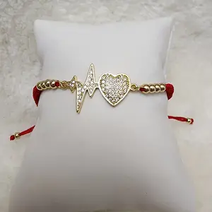 Red Thread Adjustable Gold Laminated Bracelet with Elegant Design for Everyday Wear