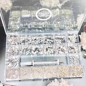 Clear - Rhinestones Box - 9340pcs Organiser