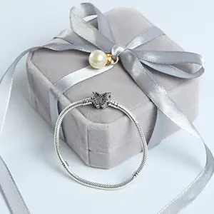 Elegant 925 Silver-Plated Butterfly Charm Bracelet, Must-Have for Valentine's Day & Christmas, Perfect Gifting Jewelry, Ideal Accessory for Daily Life & Special Occasions for Her