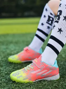 Velcro Soccer Cleats, Non-Slip Durable Training Shoes, Anti-Collision Toe, Comfortable & Long-Lasting, Ideal for Kids' Football