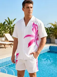 Men's Vacation Swimwear Set, Manfinity Two-Piece Swimsuit, Short Sleeve Top & Shorts, Digital Print Design, Casual Wear
