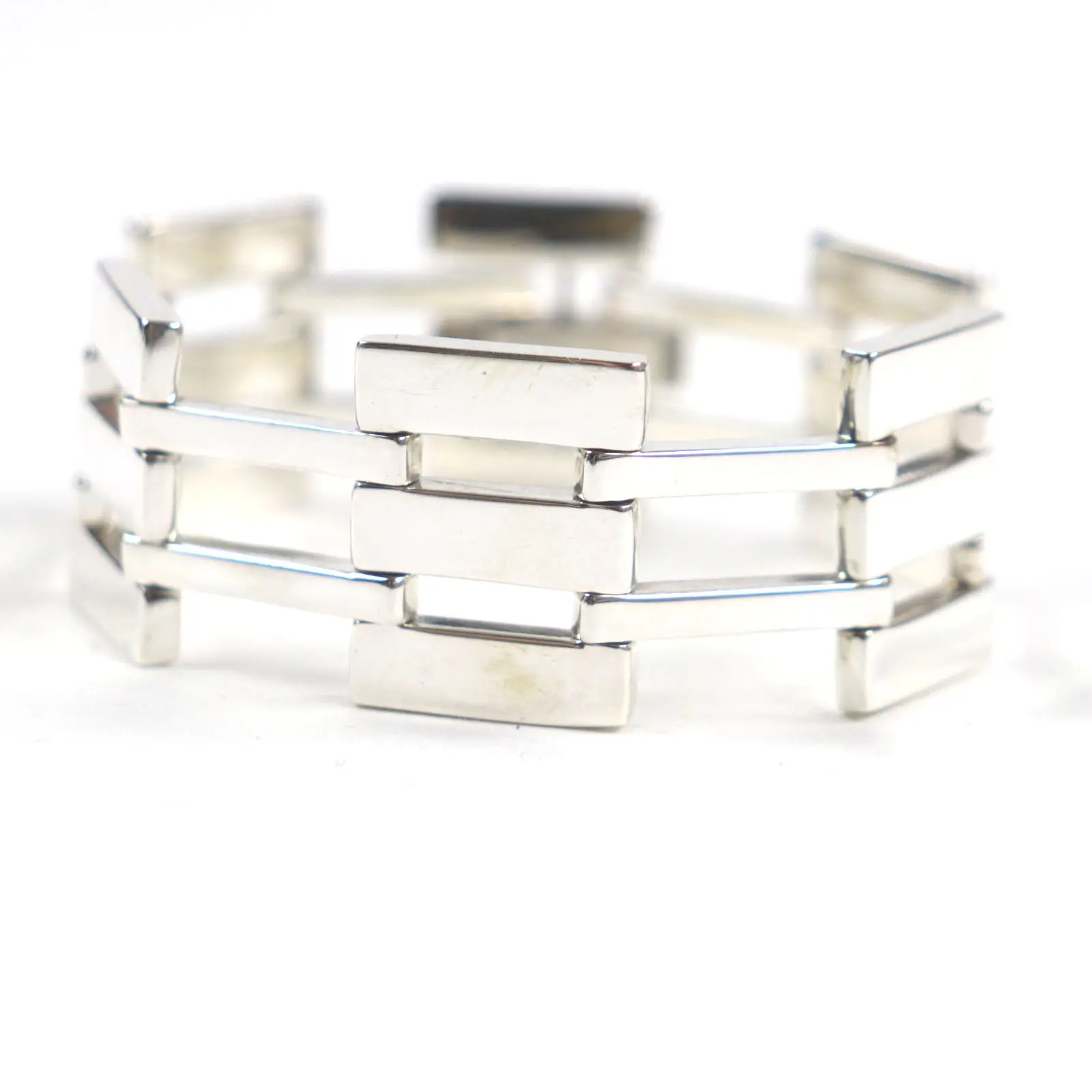 Pre-owned GUCCI Sterling Silver 925 (Ag925) Small Leather Goods Heavy Gate Link Bracelet Silver 925 Bracelet