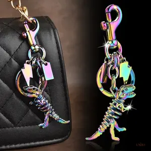 Punk Vintage Metal Dinosaur Skull Skeleton Key Ring Bag Charm, Cool Gothic Pendant For Car Keys Handbags, All-Season Trendy Streetwear Accessory For Men Women