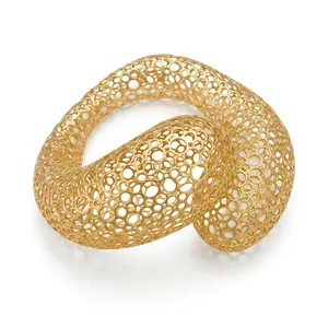 Vale & Veil — Paris | Voûte Sculptural Bangle | Intricate Gold Mesh Bracelet