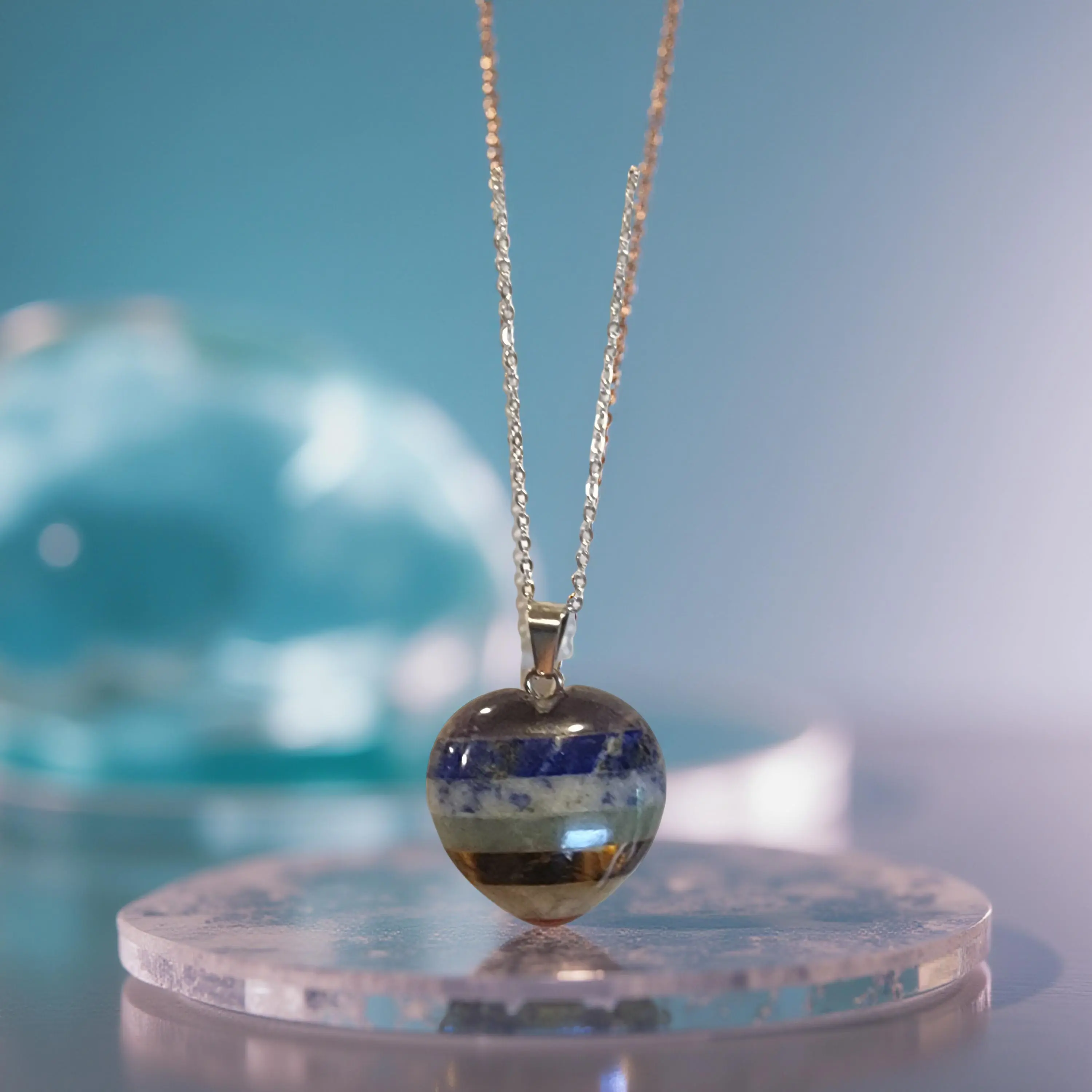 crystal rainbow 7 Chakra Heart necklace 31mm