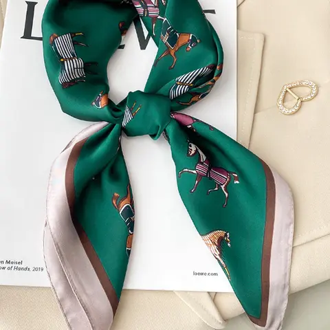 Elegant Boho Style Scarf with Horse Ear Design, Versatile Fashion Accessory for Travel & Dating, Warm Neck Warmer for Cold Weather