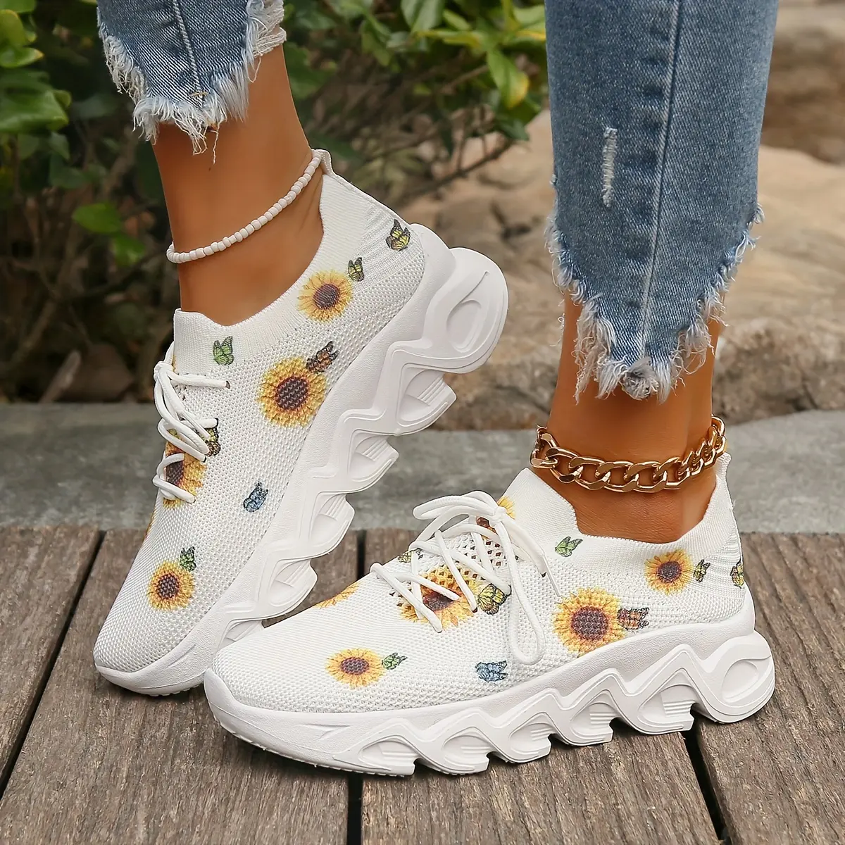 Women's Sunflower Print Knitted Sneakers - Lace Up Platform Soft Sole Comfort Shoes, Low-top Breathable Trainers - For Women - Suitable for Casual Wear, Spring & Summer - Perfect Gift for Fashionable Women