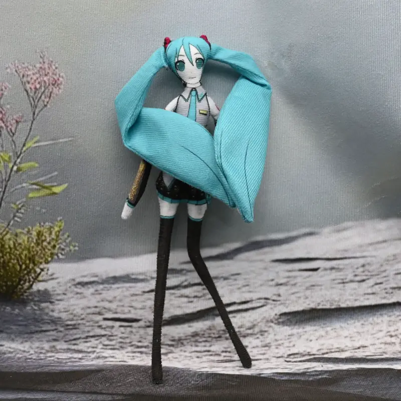 Hatsune Miku Anime Articulating Figurine - Collectible Action Figure with Iron Wire Skeleton, Abstract Creative Cartoon Doll for Girls' Bedroom Ornaments (Toys & Hobbies DIY Felt Crafts Accessory)