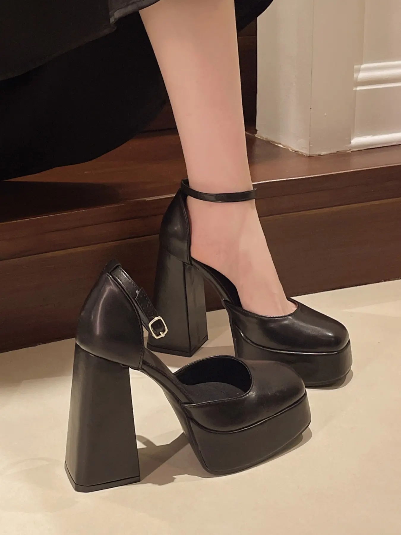 Comfortable Chunky Heels Women’s Pointed Toe Fashion High Heels, Chunky Heel Platform, Stylish Ladies Shoes for All-Day Wear, Elegant Footwear for Various Occasions