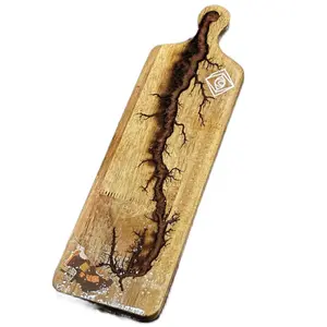 Custom Lighting Epoxy Charcuterie Boards for Kitchen Chopping - Perfect for Your Kitchen Needs