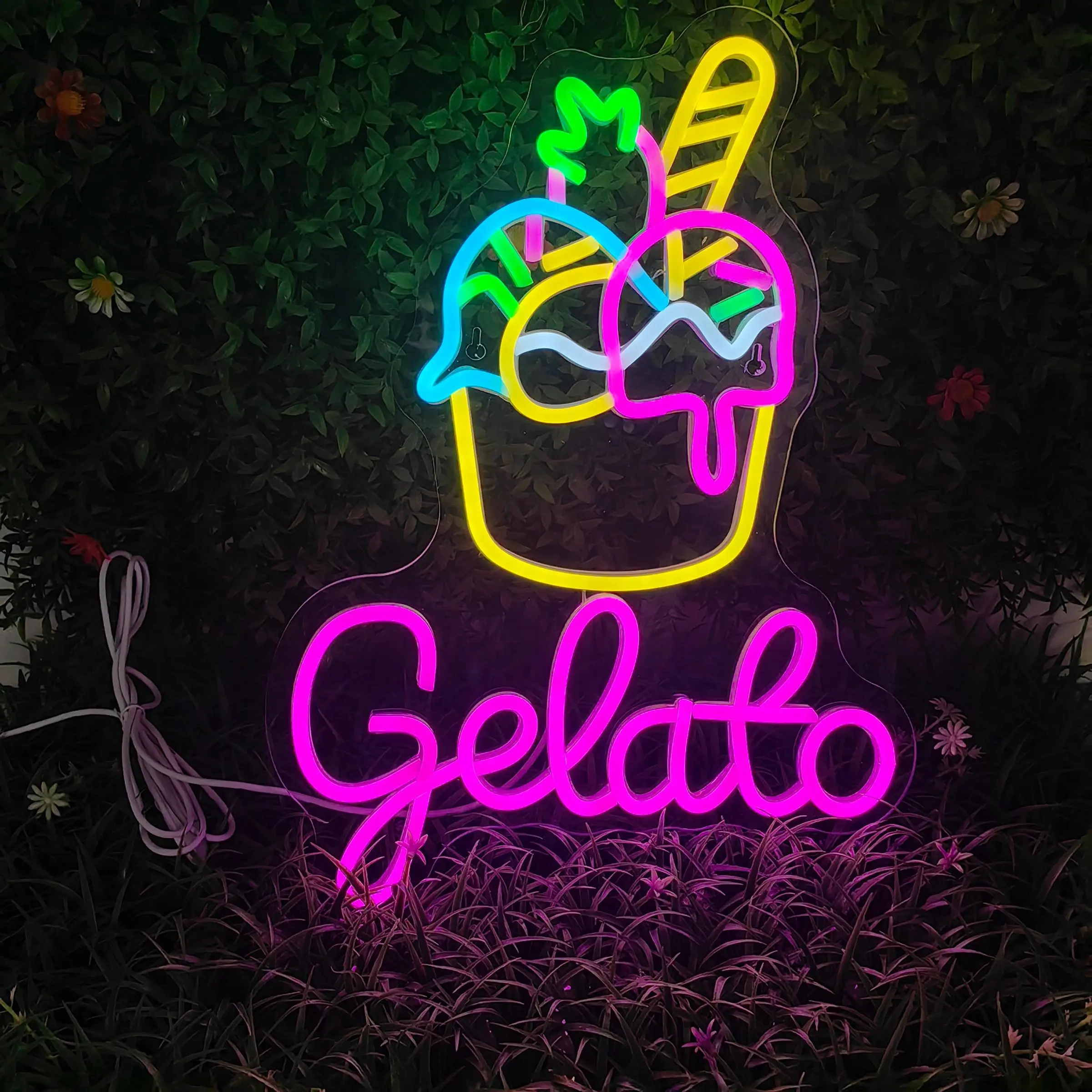 Ice Cream Shaped Neon Sign, USB Powered LED Glowing Wall Mounted Light, Decorative Light, Led Lighted, Led Ambient Lighting for Home Room Decoration, Ice Cream Shop, Milk Tea Shop, Decorative Lighting