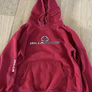 Vintage Billabong Red Hoodie T-shirt, Sweatshirt and Hoodie X