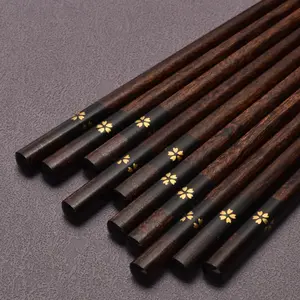 Japanese Craft Five-Leaf Flower Wooden Chopsticks Set, Home Kitchen Dining Utensils, Tableware, Cedar Wood, Family Serving Chopsticks