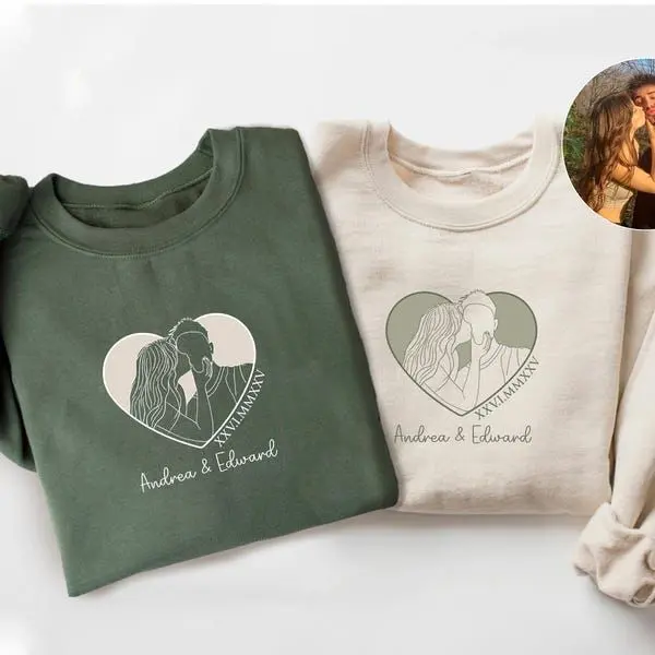 Custom Line Art Couple Sweatshirt Personalized Portrait Crewneck Custom Names Roman Numeral Date Sweatshirt Anniversary Gift Boyfriend Girlfriend Wedding Engagement Valentine's Day Unisex Pullover