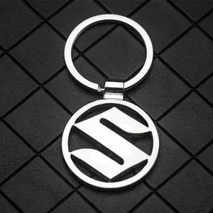 Suzuki Car Keychain Set, Durable Metal Material, Stylish Badge Design, Long-Lasting Rust Resistant, Practical Car Accessories
